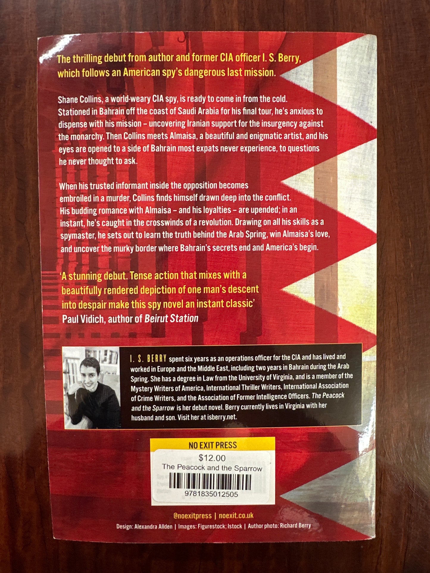 The Peacock and the Sparrow