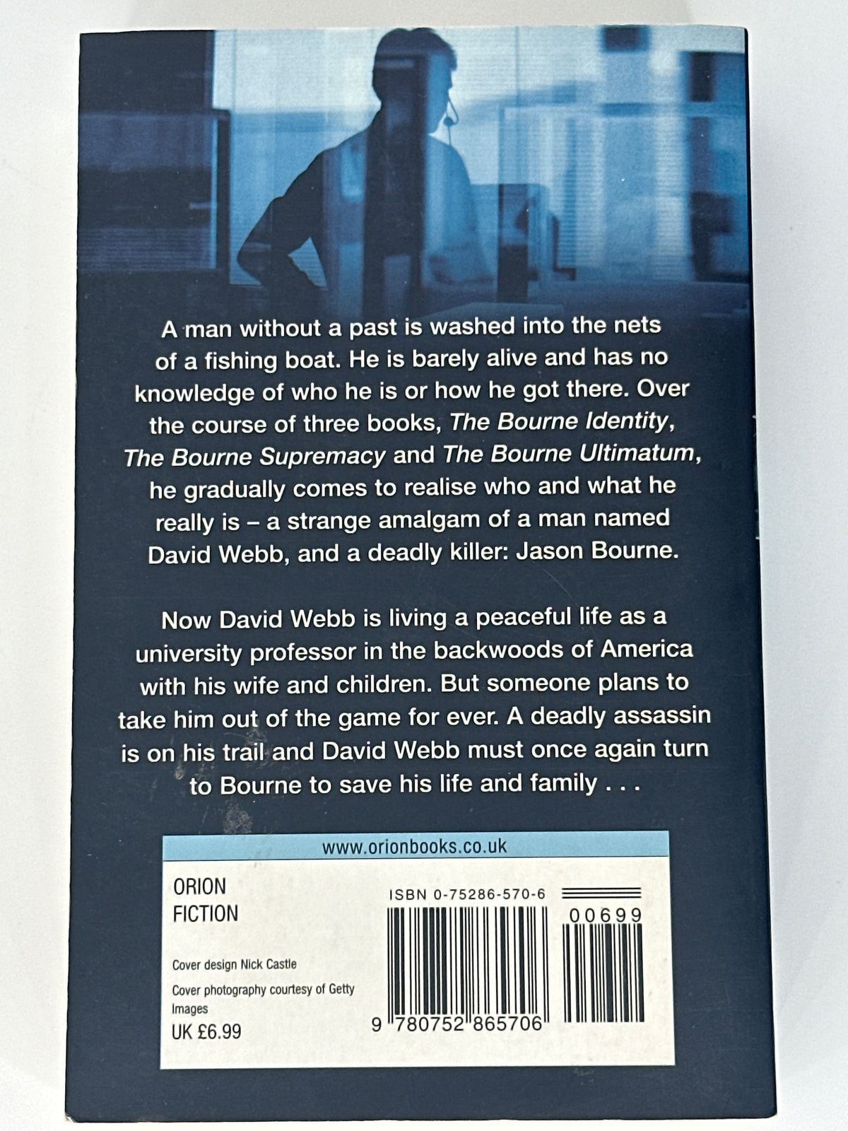 Robert Ludlum's The Bourne Legacy