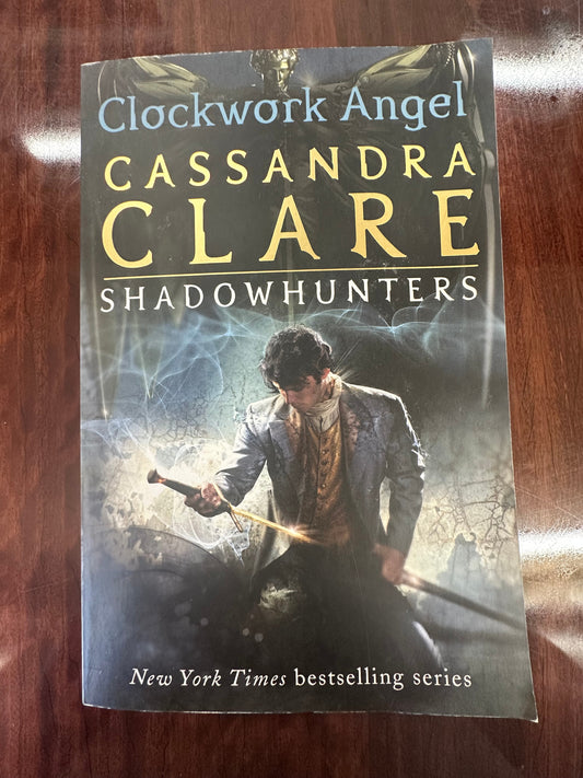Cassandra Clare Clockwork Angel front cover
