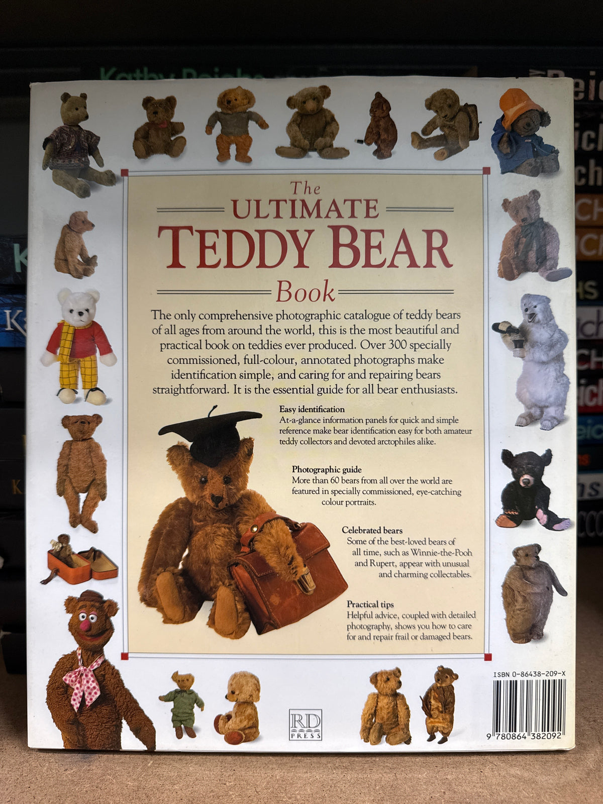 The Ultimate Teddy Bear Book; the Complete Guide to Live-History, Anatomy and Character