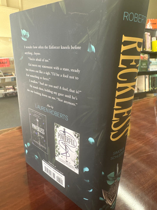Lauren Roberts Reckless (The Powerless Trilogy Book2) (Barnes & Noble Exclusive Edition Hardcover) back cover