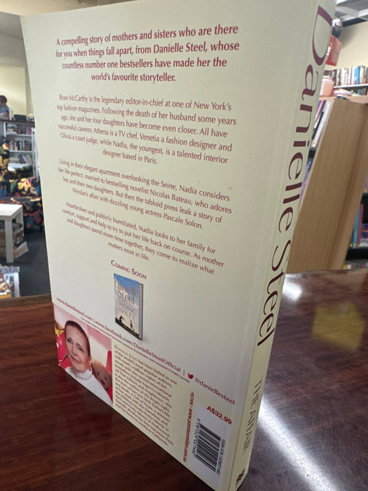 Danielle Steel The Affair back cover