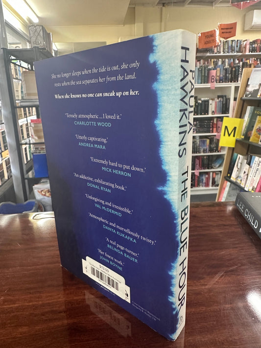 Paula Hawkins The Blue Hour back cover