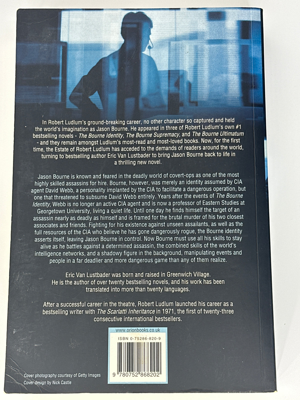 Robert Ludlum's The Bourne Legacy