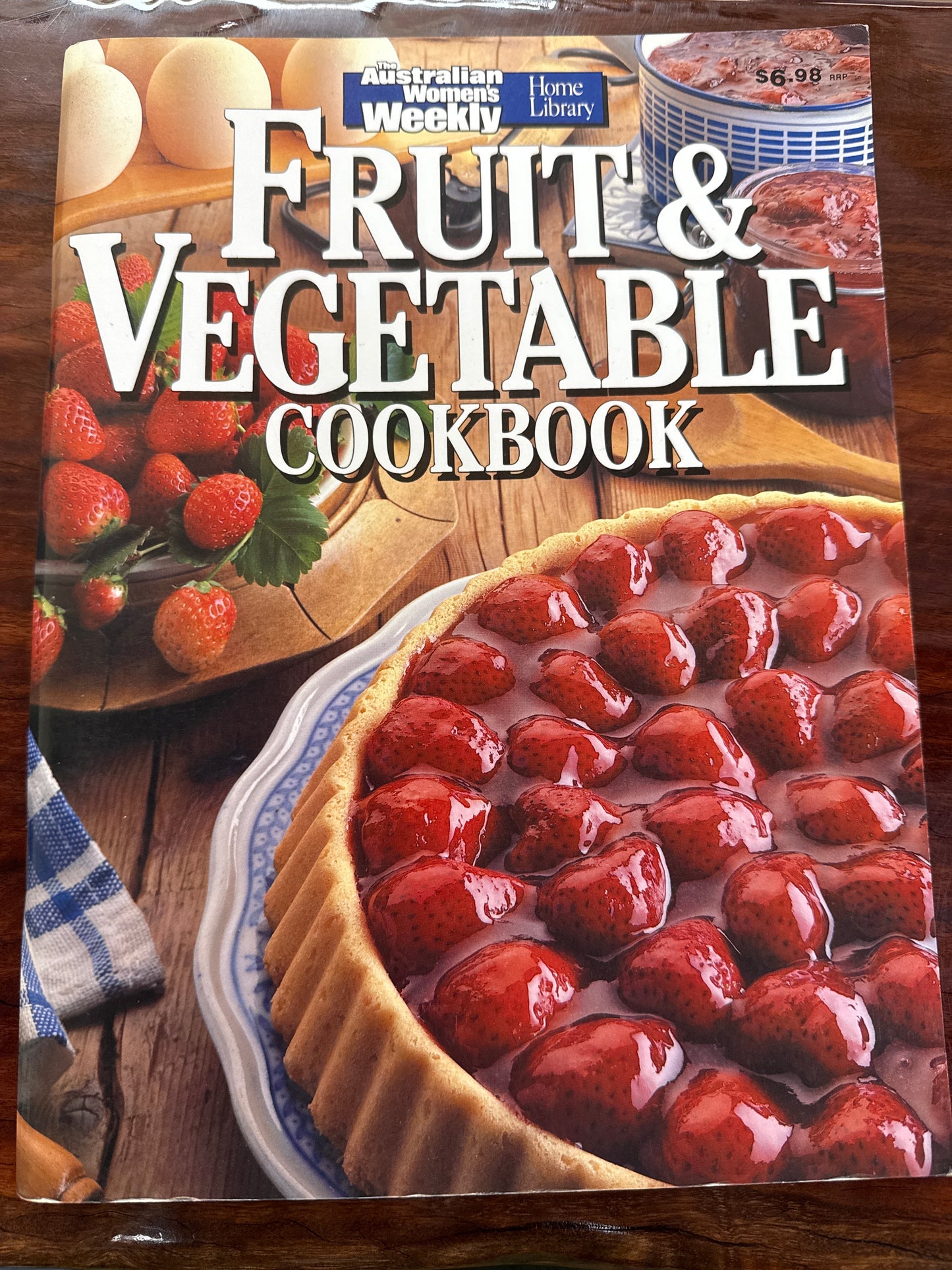 Fruit & Vegetable Cookbook (Australian Women's Weekly)