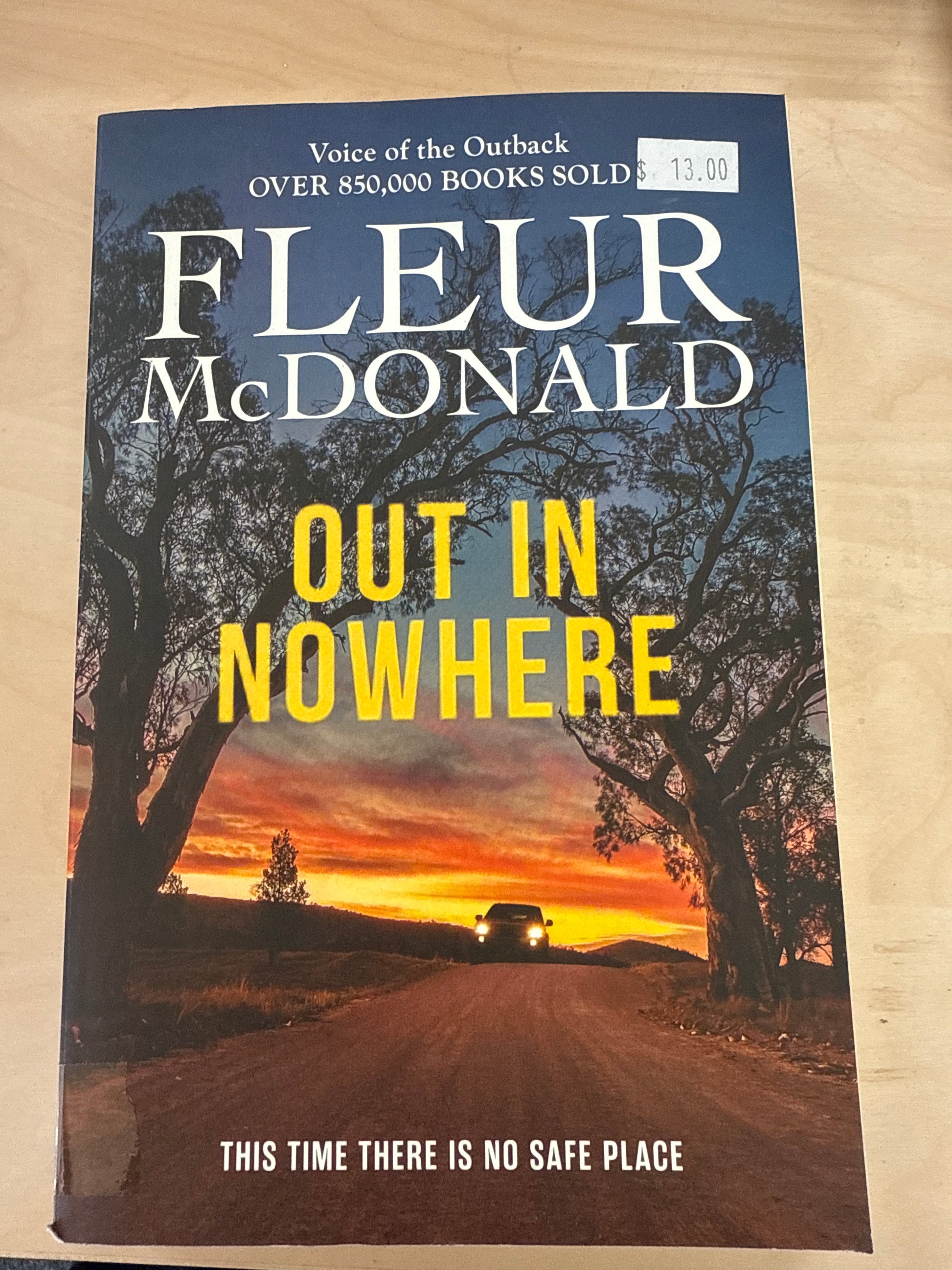 Out In Nowhere (Det Dave Burrows)