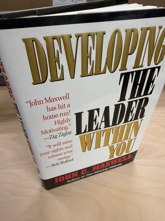 Developing the Leader Within You (Hardcover)