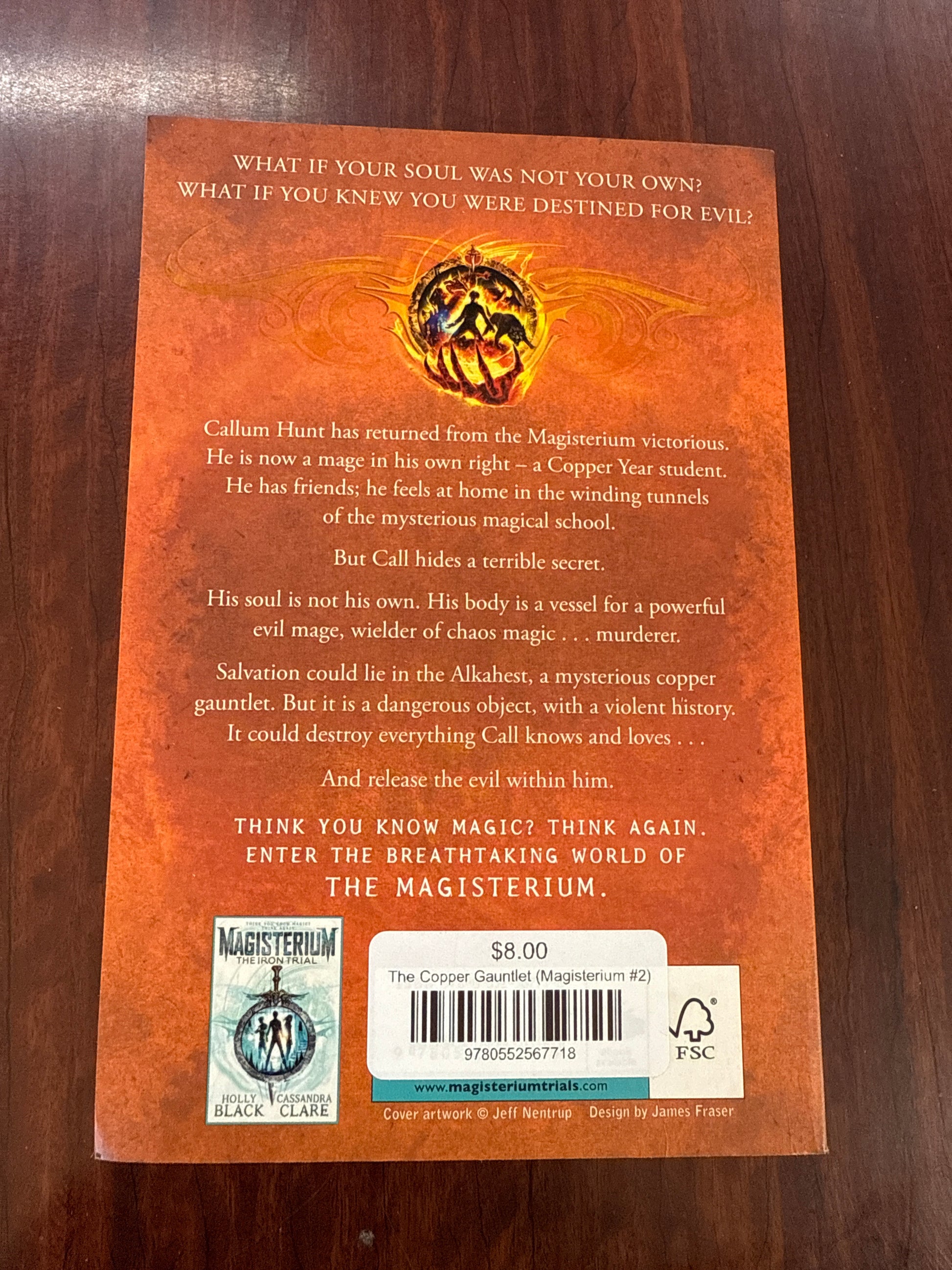 The Copper Gauntlet (Magisterium #2)