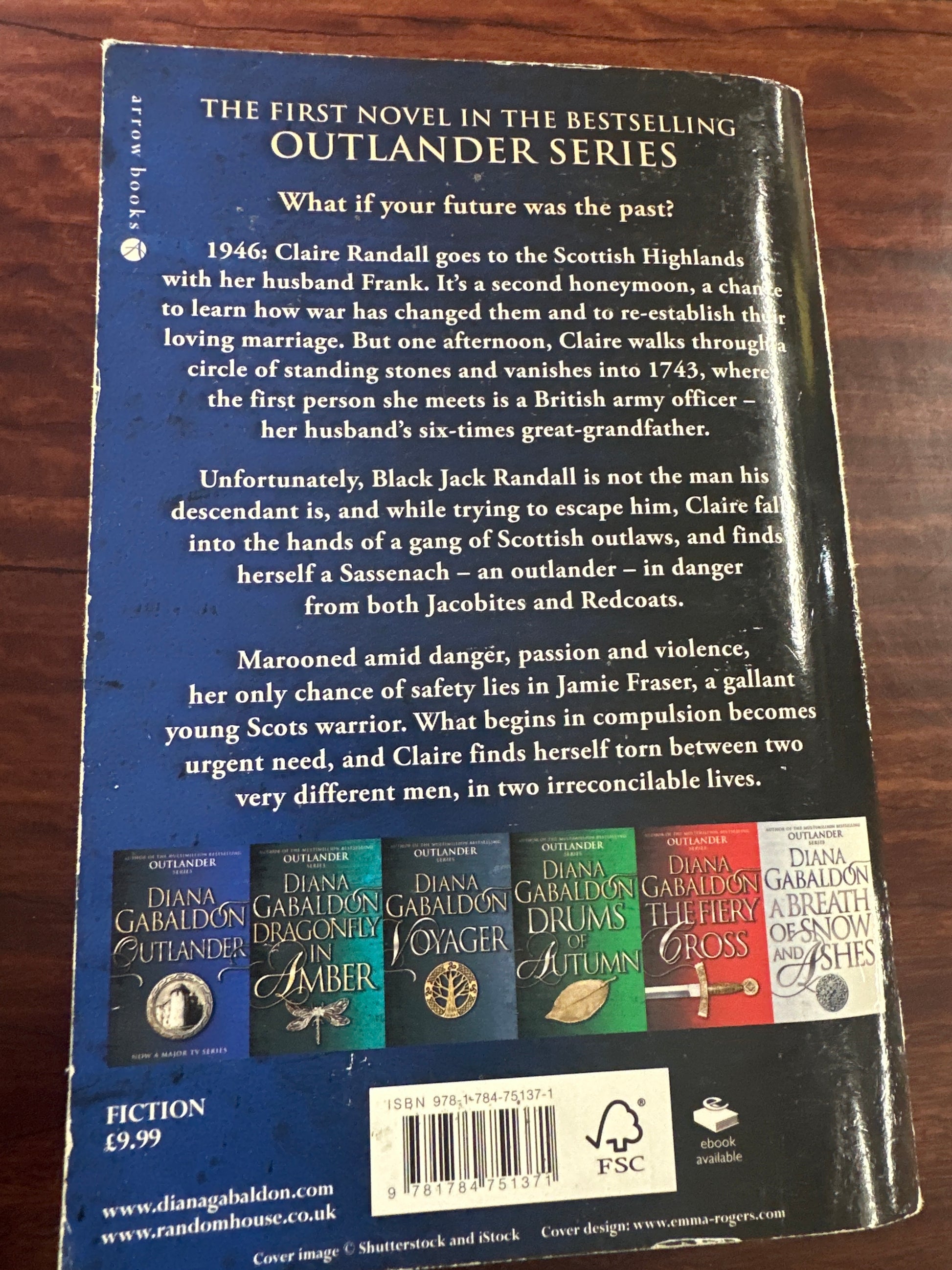 Outlander (Outlander Book1)