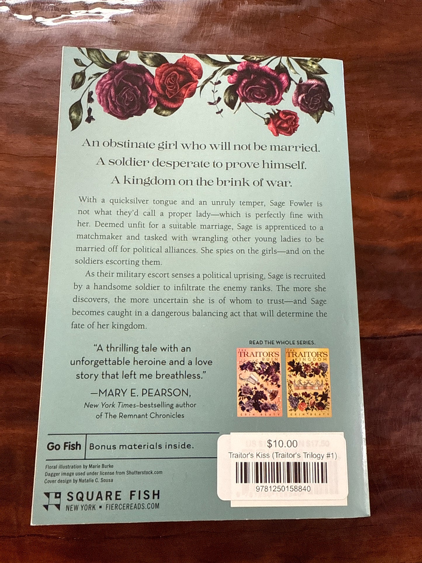 Traitor's Kiss (Traitor's Trilogy #1)