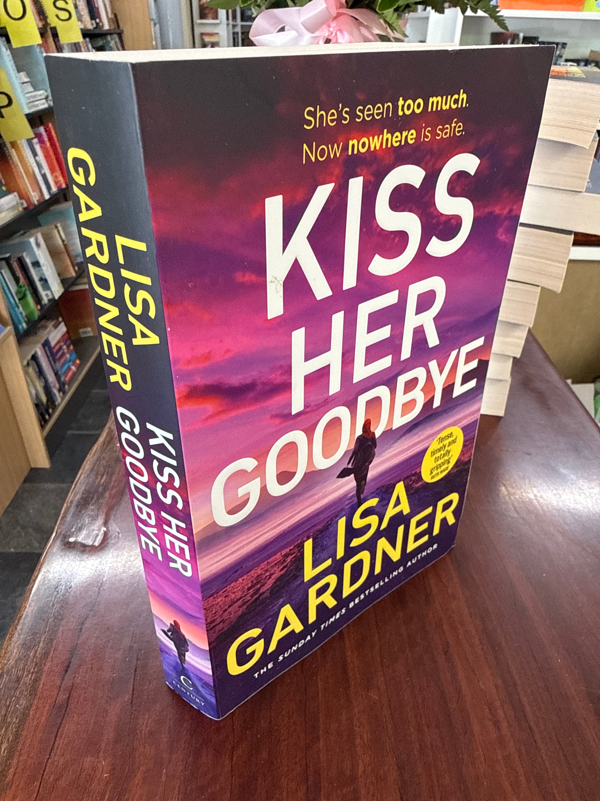 Kiss Her Goodbye (Frankie Elkin #4)
