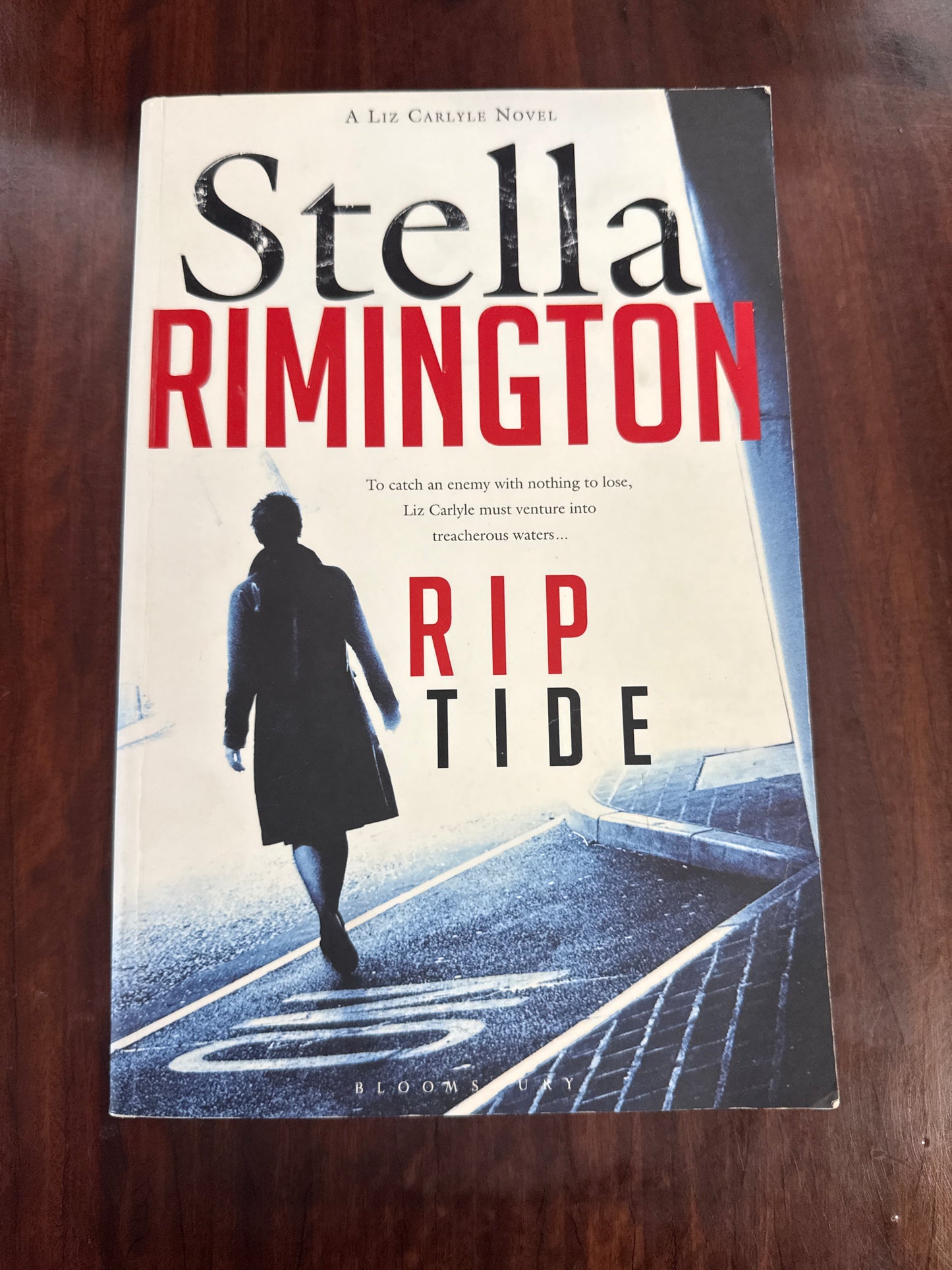 Rip Tide (Liz Carlyle #6)