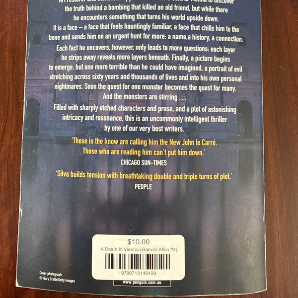 A Death In Vienna (Gabriel Allon #4)