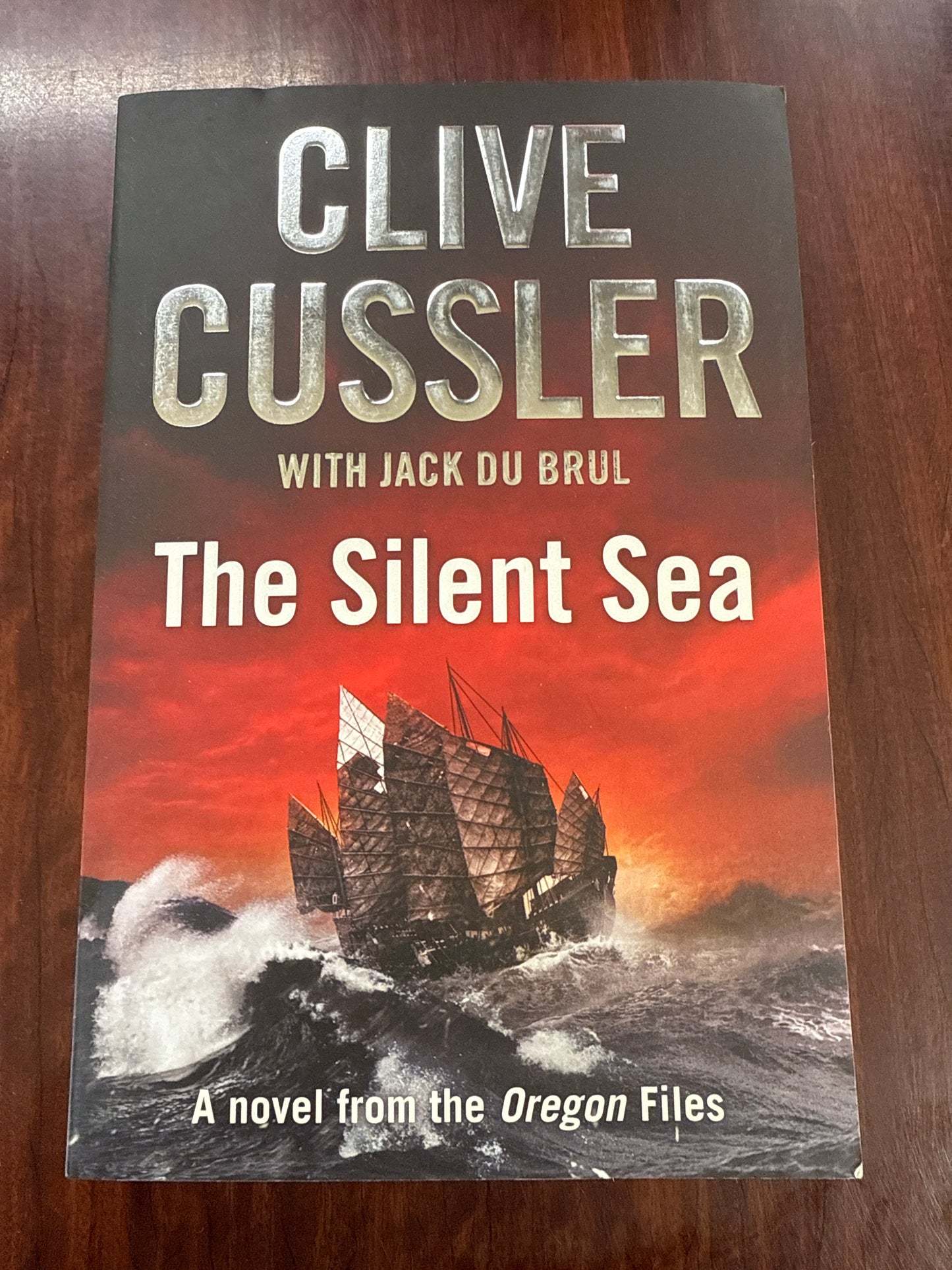 The Silent Sea (Oregon Files #7)
