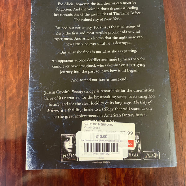 The City of Mirrors (Book3 Passage Trilogy)