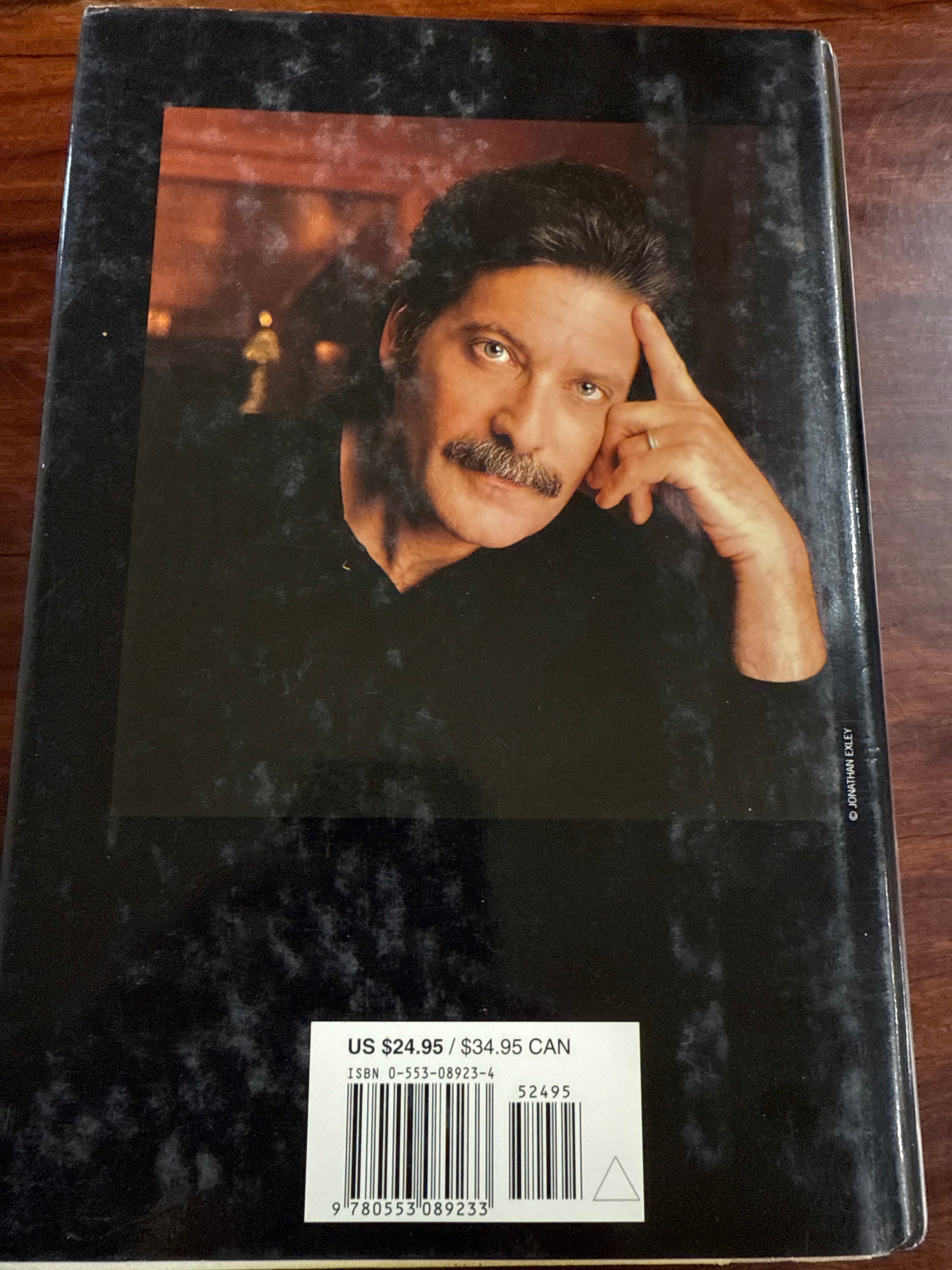 Survival Of The Fittest: Alex Delaware Novel (Hardcover)