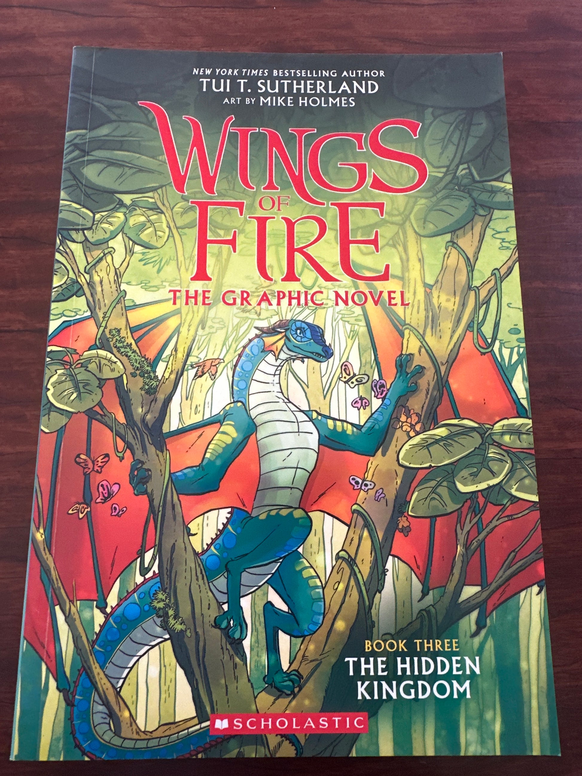 Wings of Fire: The Hidden Kingdom: A Graphic Novel (Wings of Fire Graphic Novel #3)