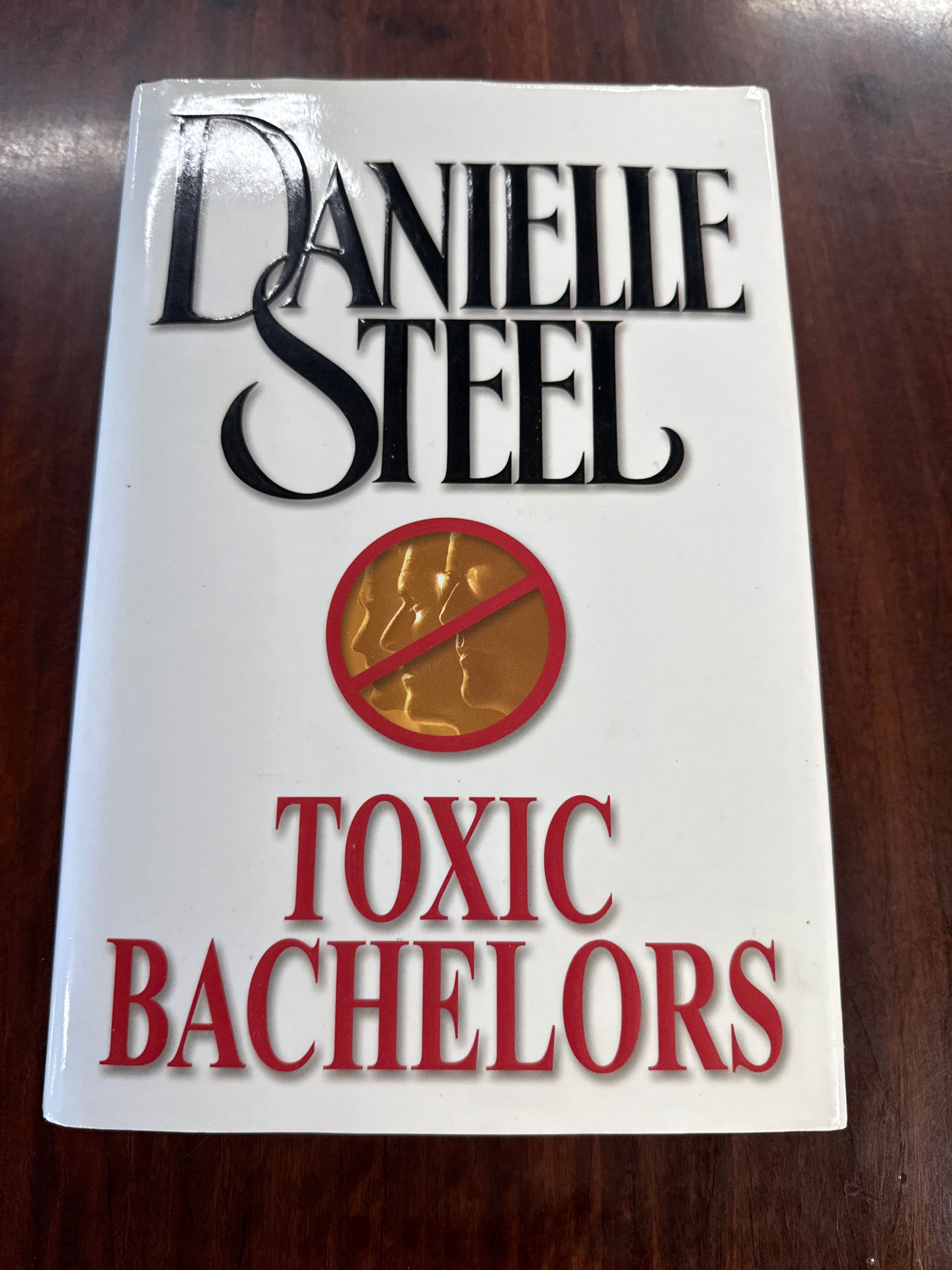 Toxic Bachelors (Hardcover)