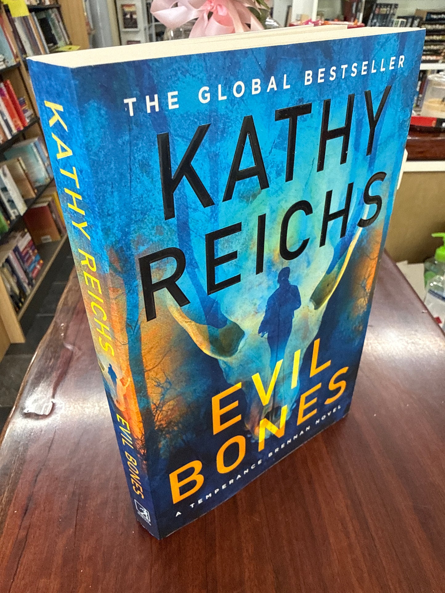 Evil Bones (Temperance Brennan #24)