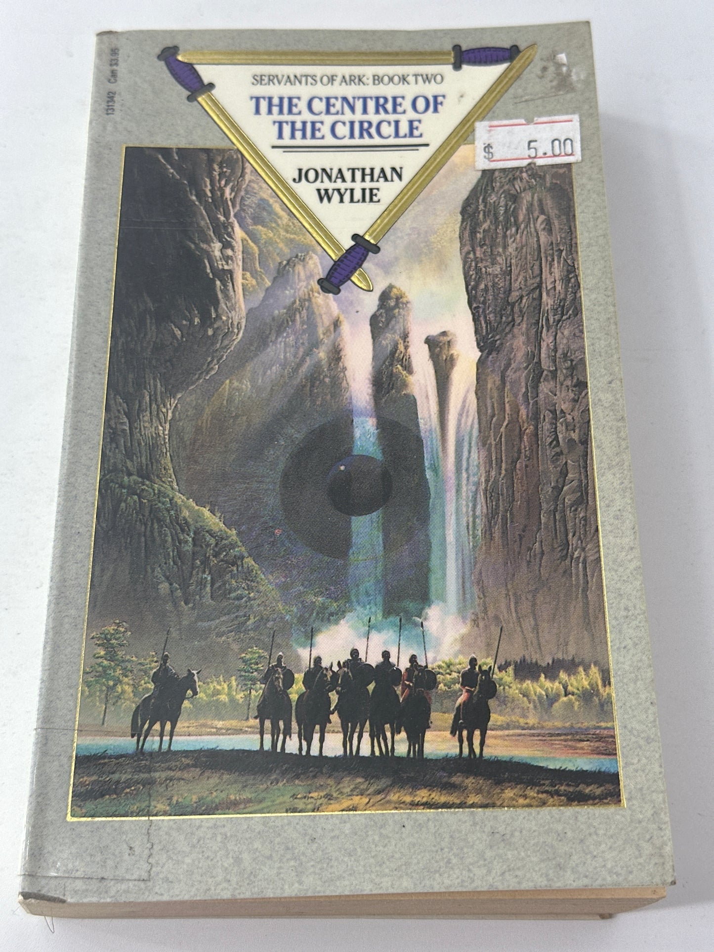 The Centre Of The Circle (Servants of Arc Book2)