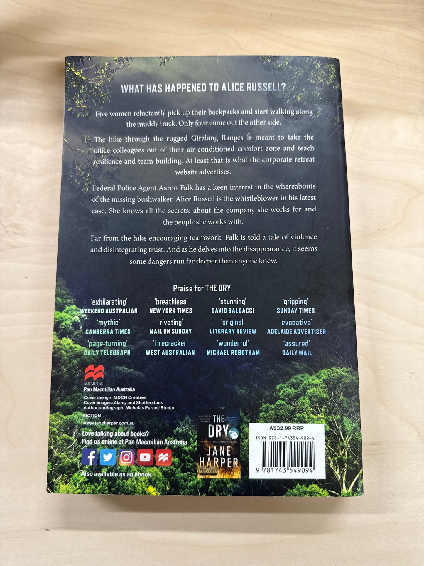 Force Of Nature (Aaron Falk #2)