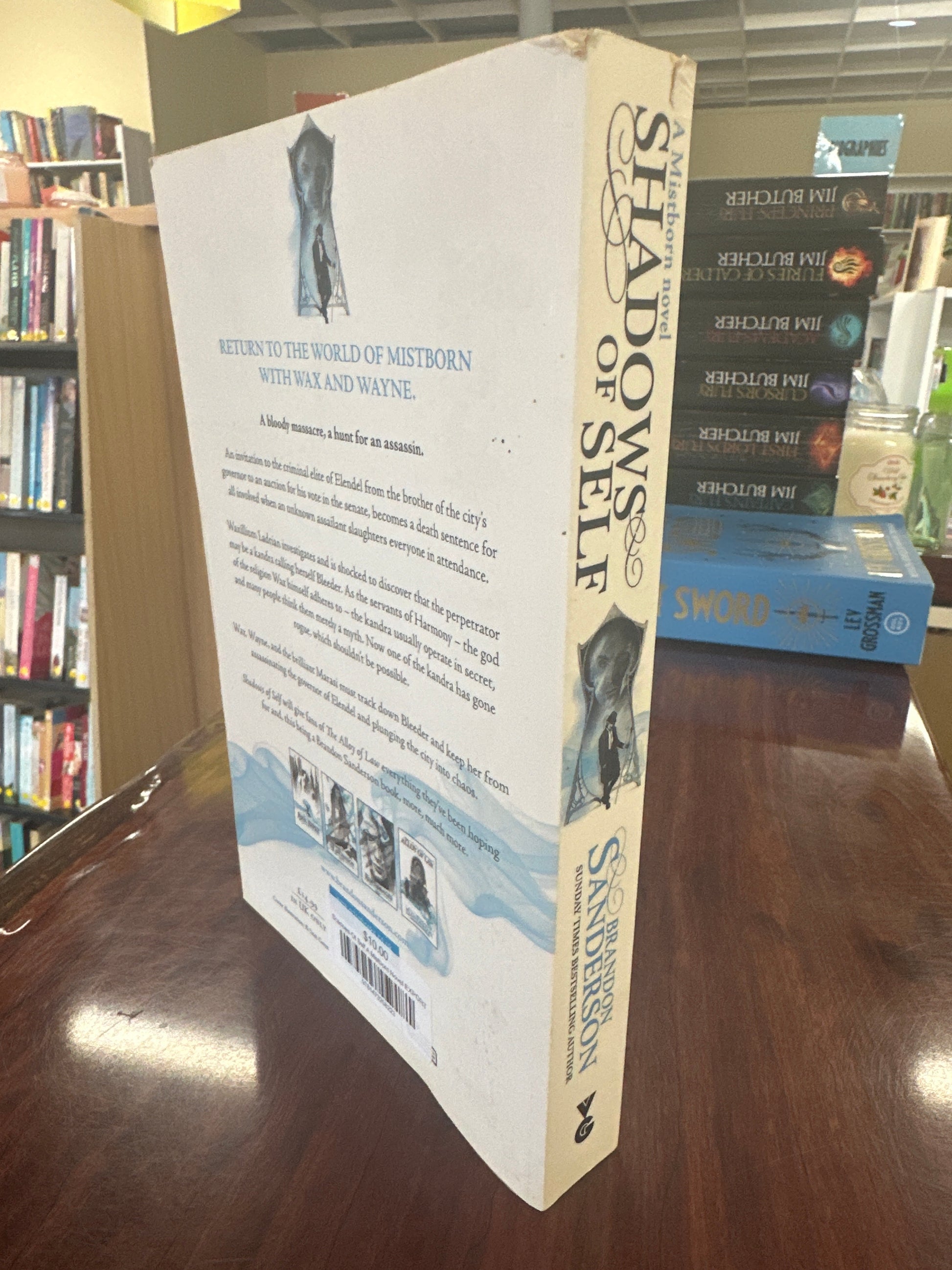 Shadows Of Self: A Mistborn Novel