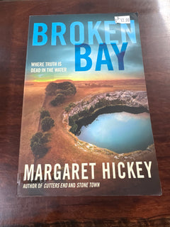 Broken Bay (Detective Sergeant Mark Ariti #3)