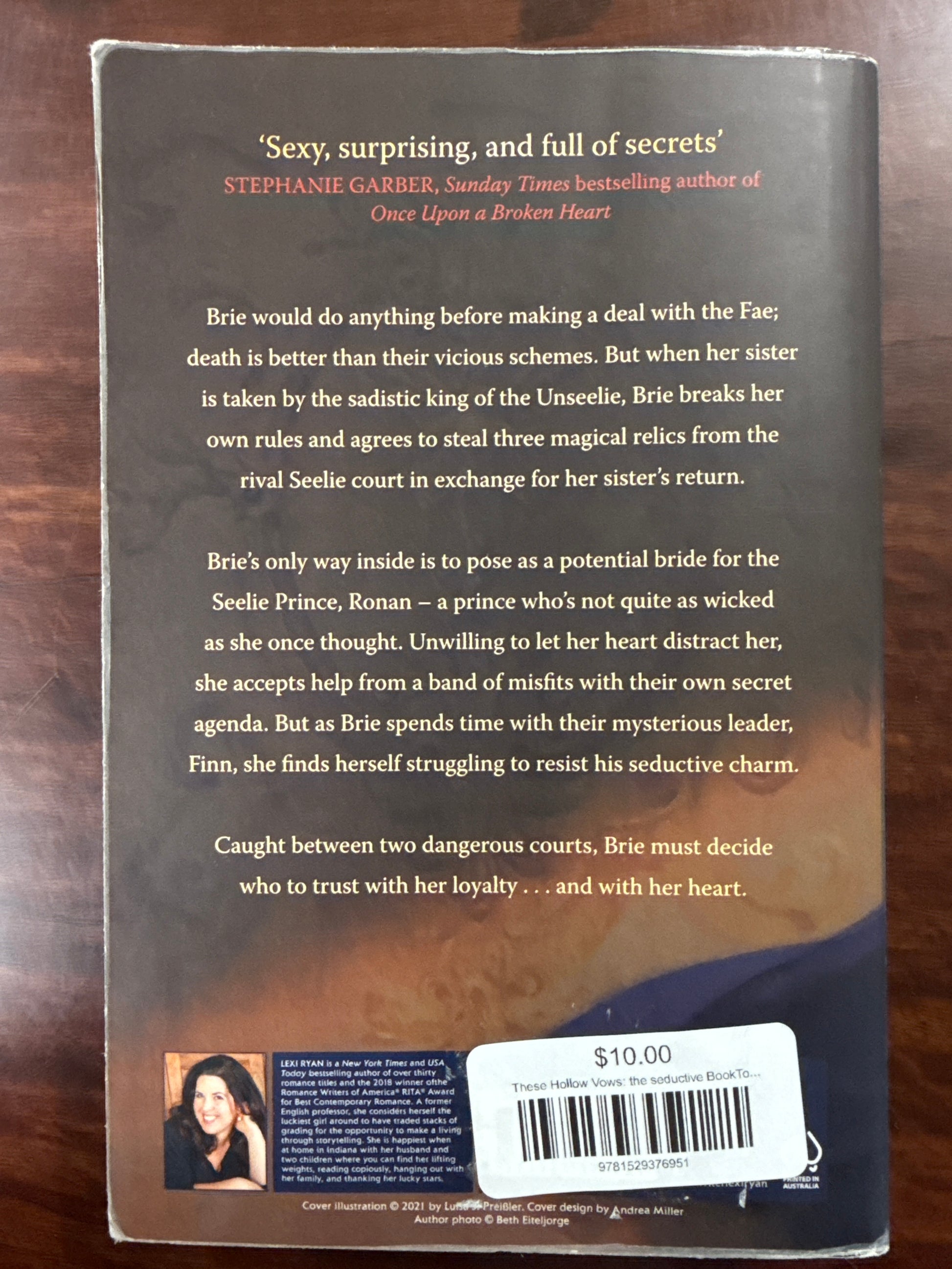 These Hollow Vows: the seductive BookTok romantasy sensation!