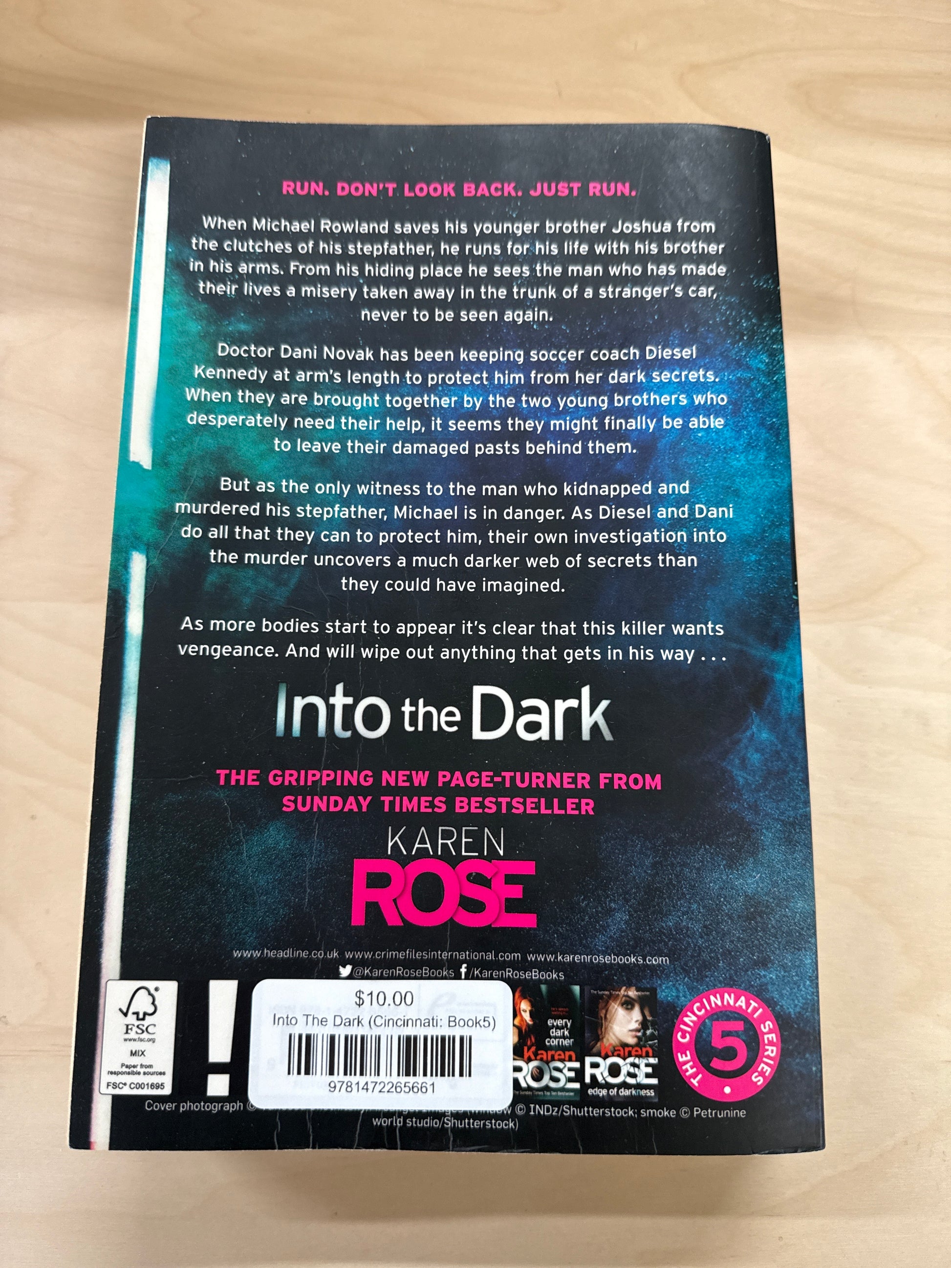 Into The Dark (Cincinnati: Book5)