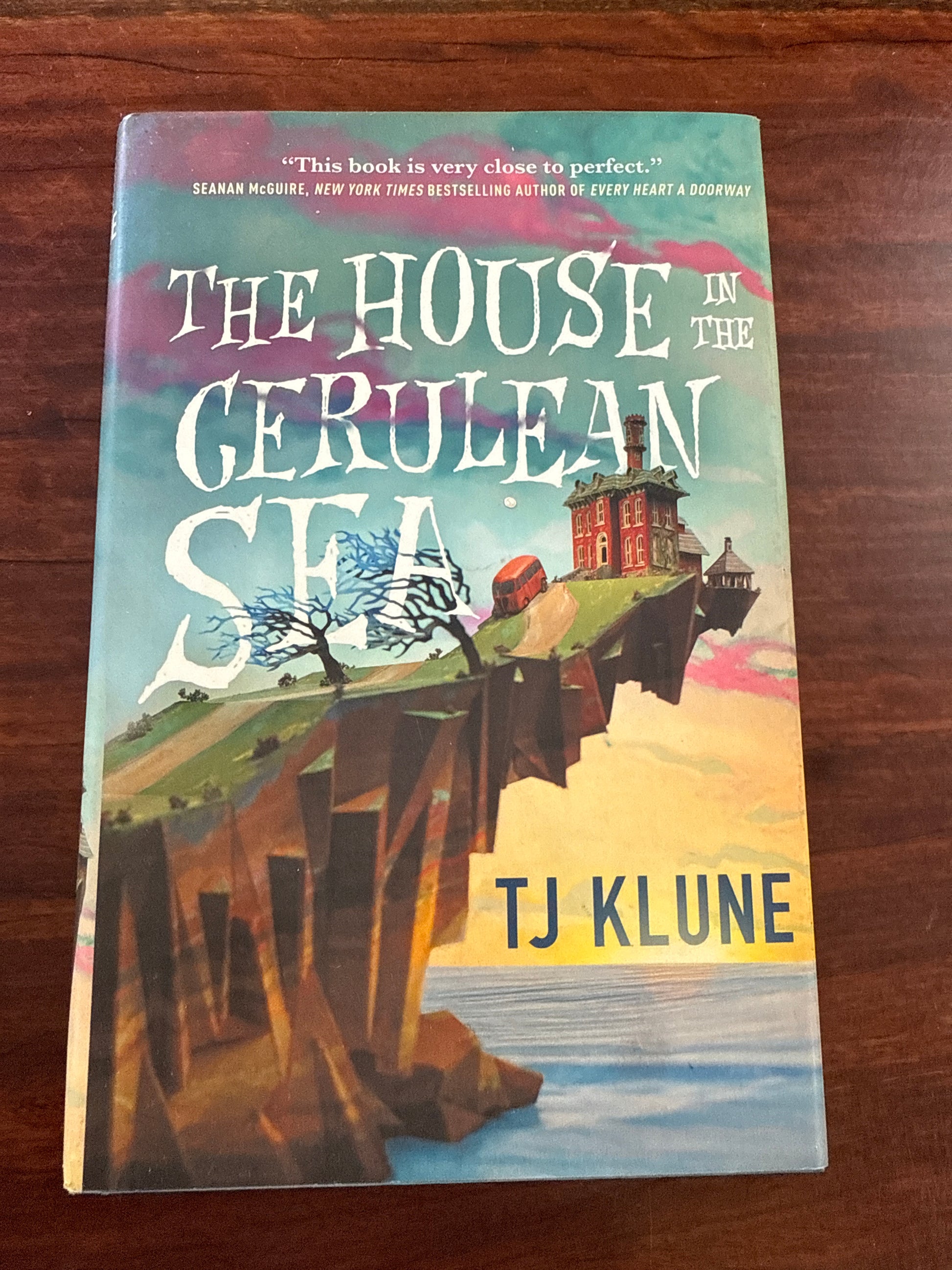 The House in the Cerulean Sea (Cerulean Chronicles, 1) (Hardcover)