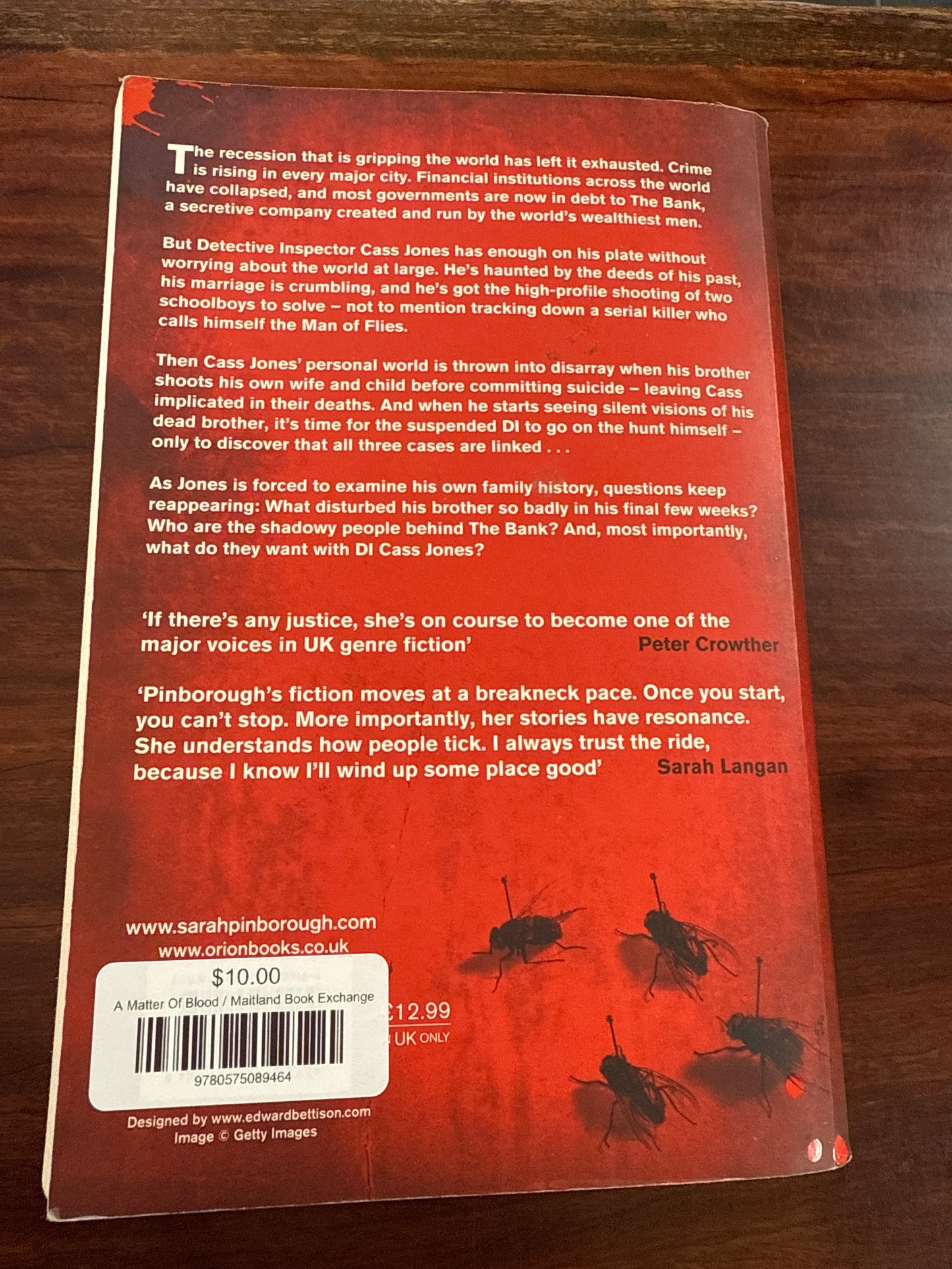 Sarah Pinborough A Matter Of Blood back cover