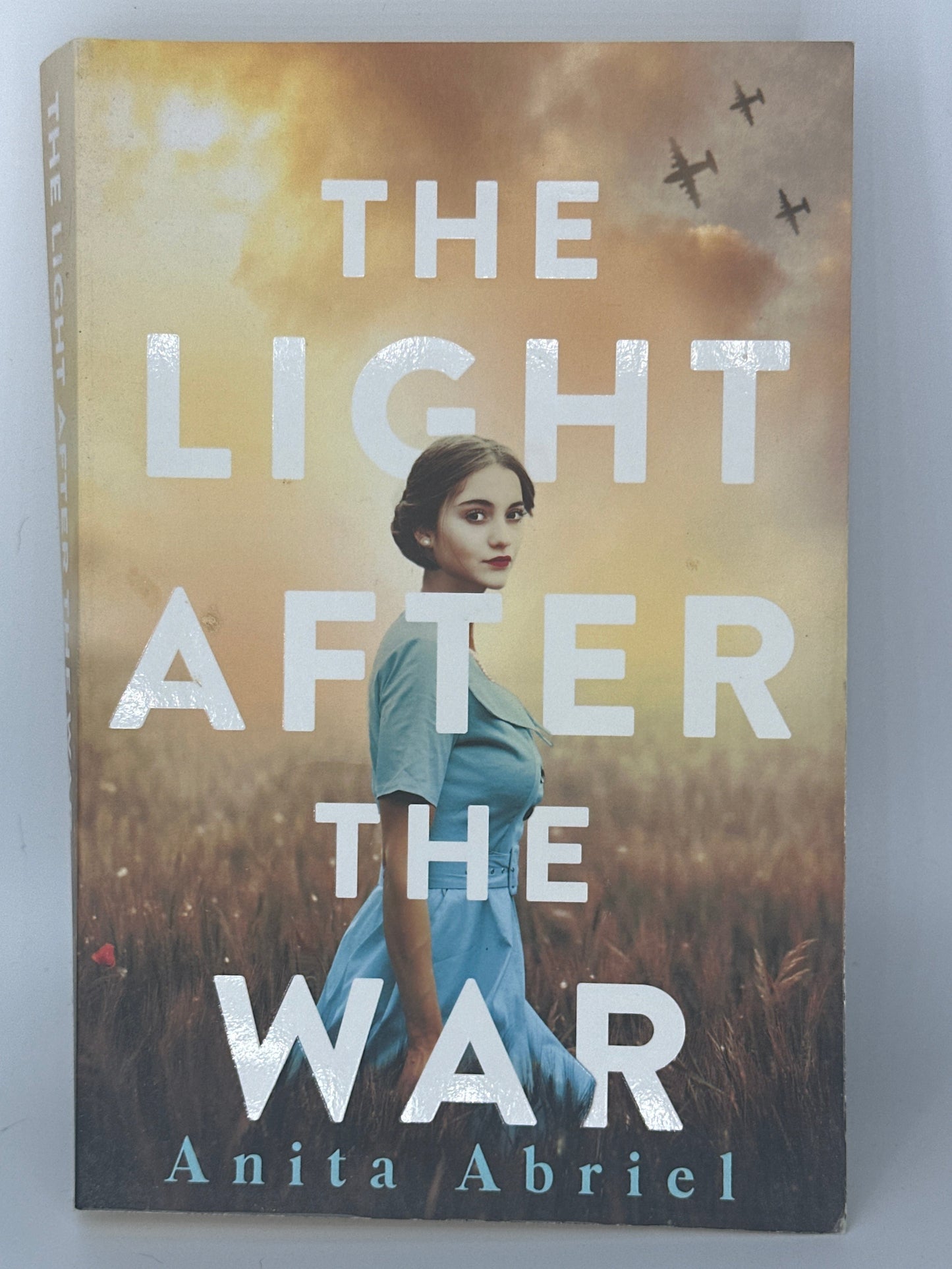 Anita Abriel The Light After the War actual front cover used books