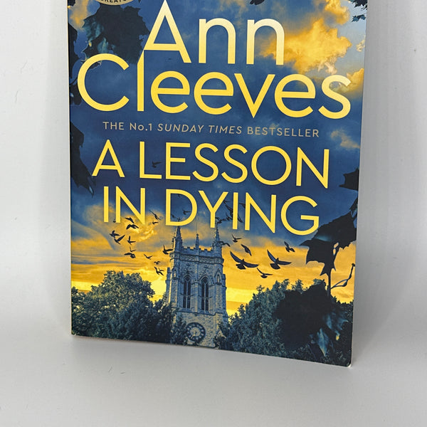 Ann Cleeves-A Lesson in dying, front image, used book 