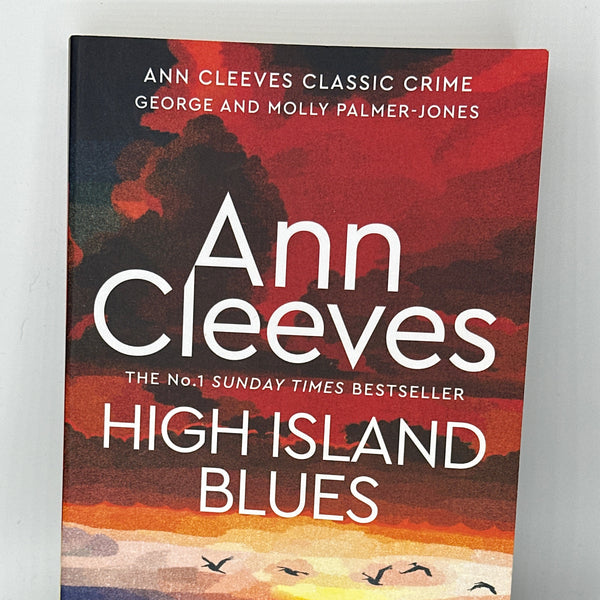 Ann Cleeves High Island Blues: A George and Molly Palmer-Jones Novel 8 actual front cover used books