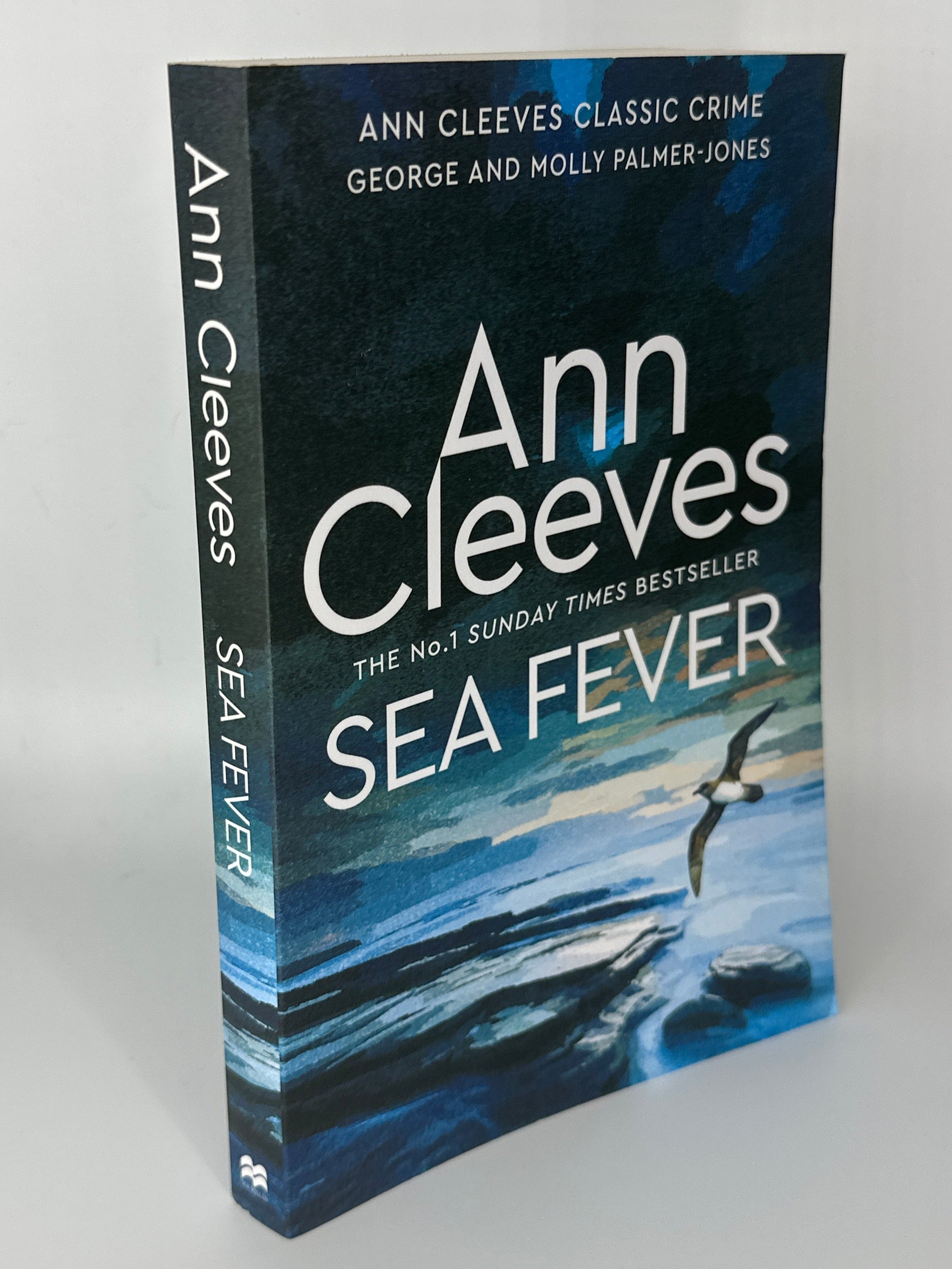 Ann Cleeves Sea Fever actual spine used books