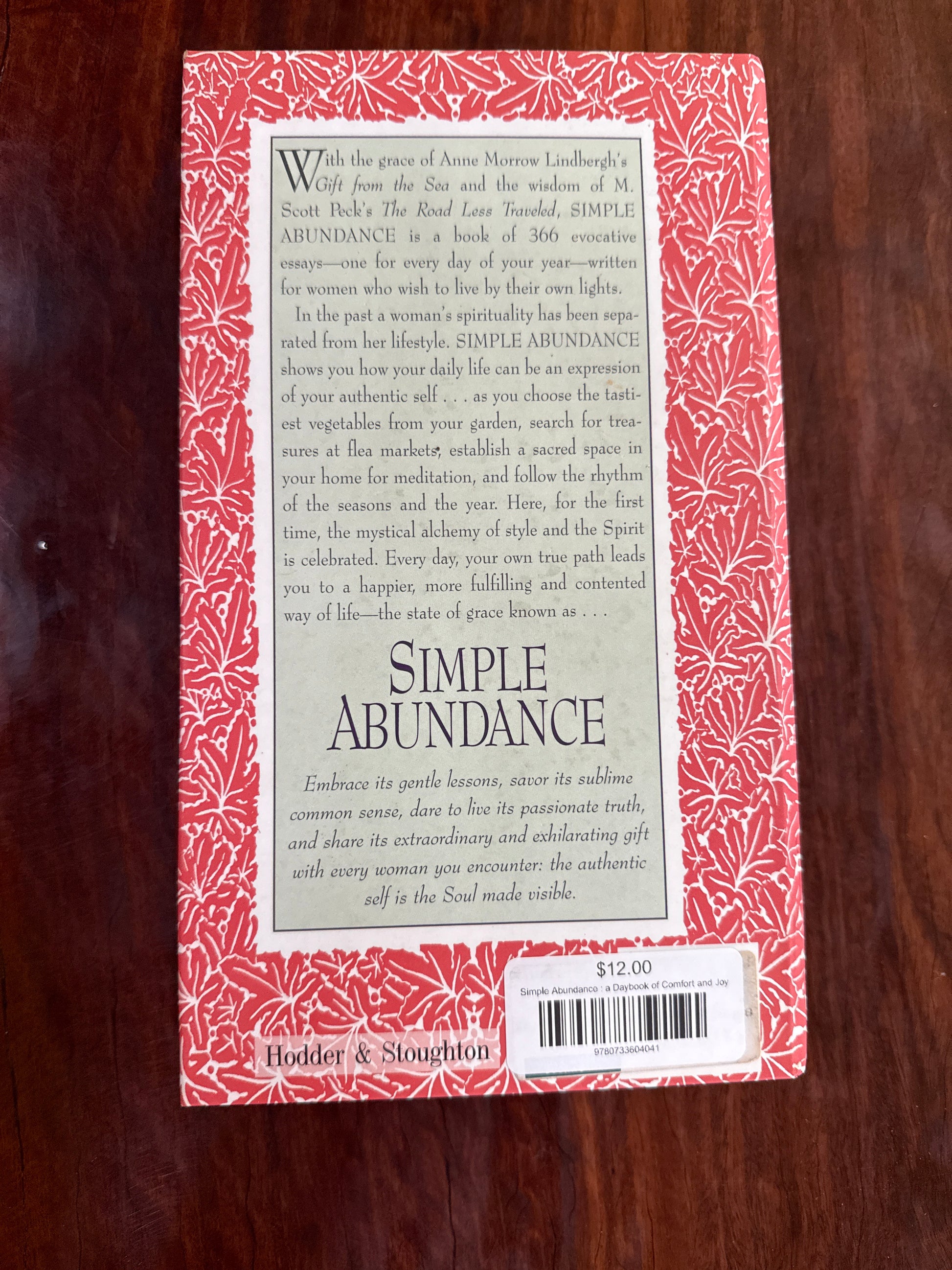 Simple Abundance : a Daybook of Comfort and Joy
