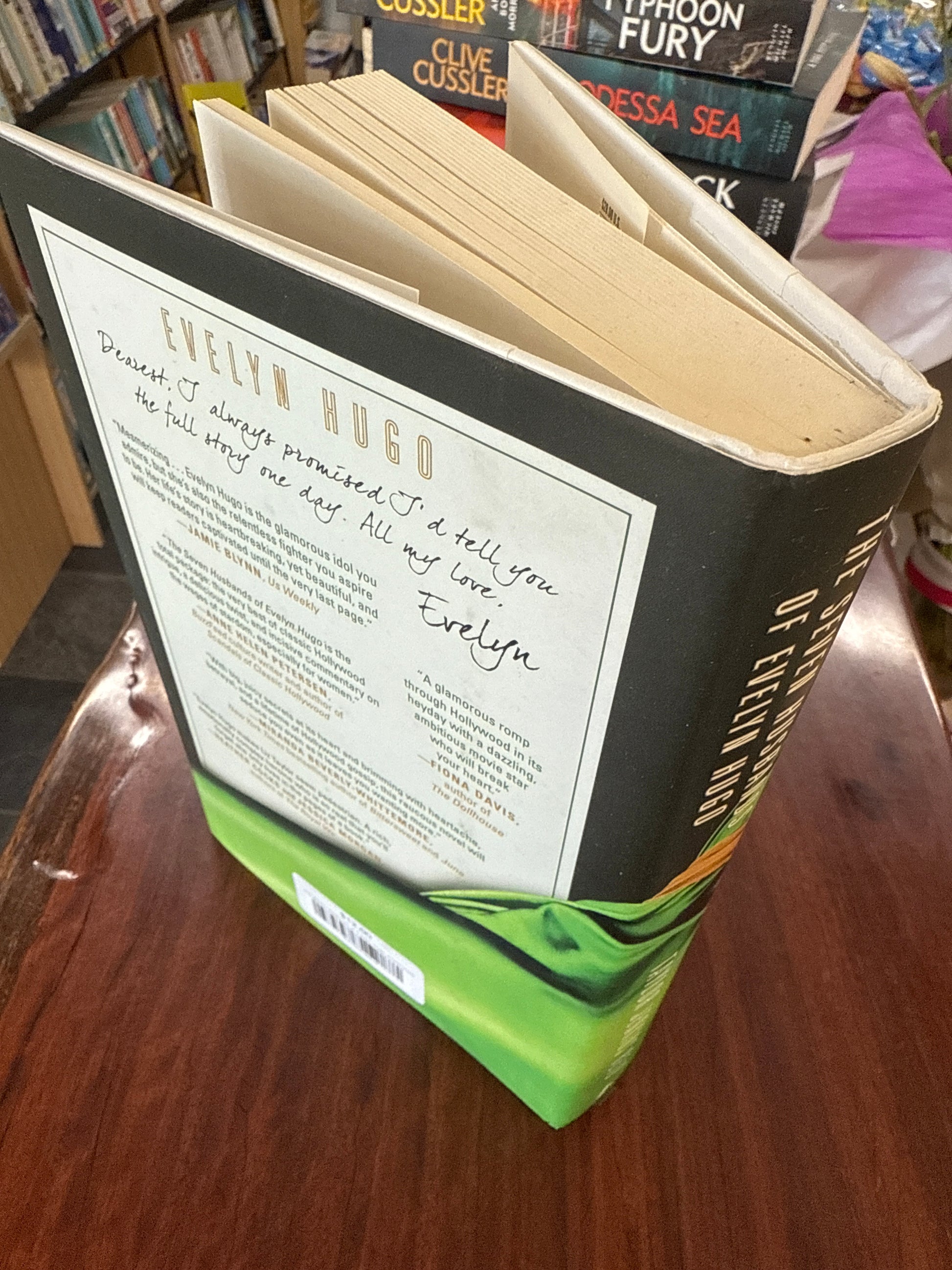 The Seven Husbands of Evelyn Hugo (Hardcover)