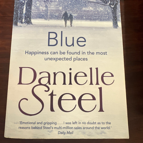 Danielle Steel Blue front cover