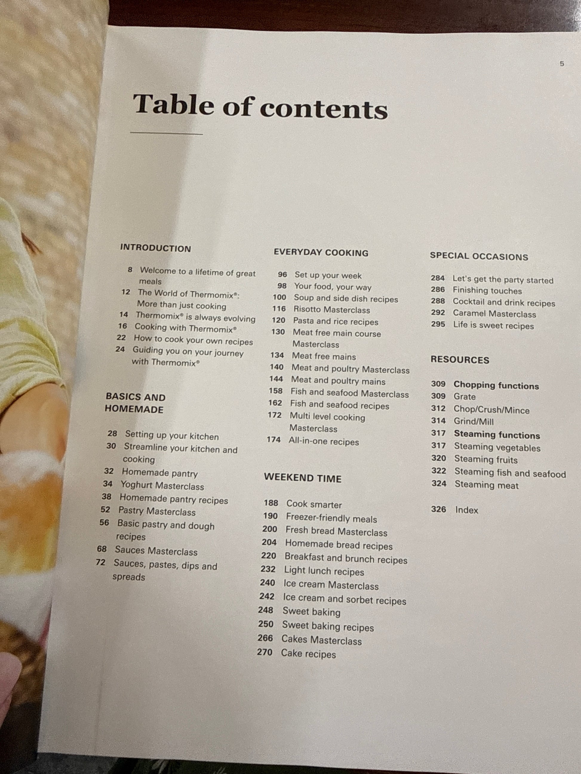 Thermomix: The Basic Cookbook (TM6 Edition) (Hardcover)