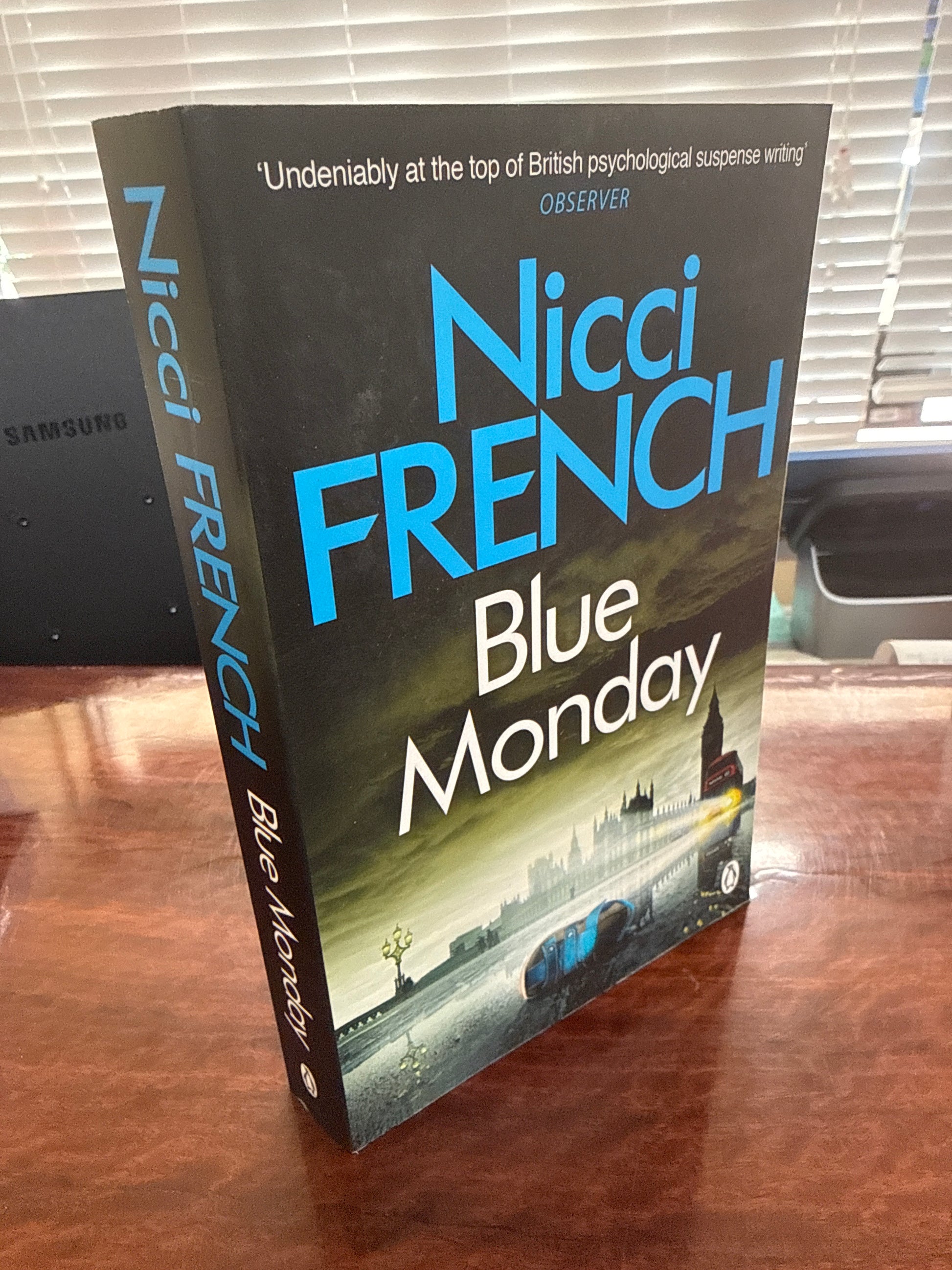 Blue Monday (Frieda Klein #1)