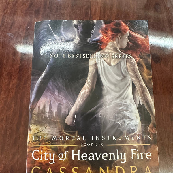 Cassandra Clare City of Heavenly Fire cover