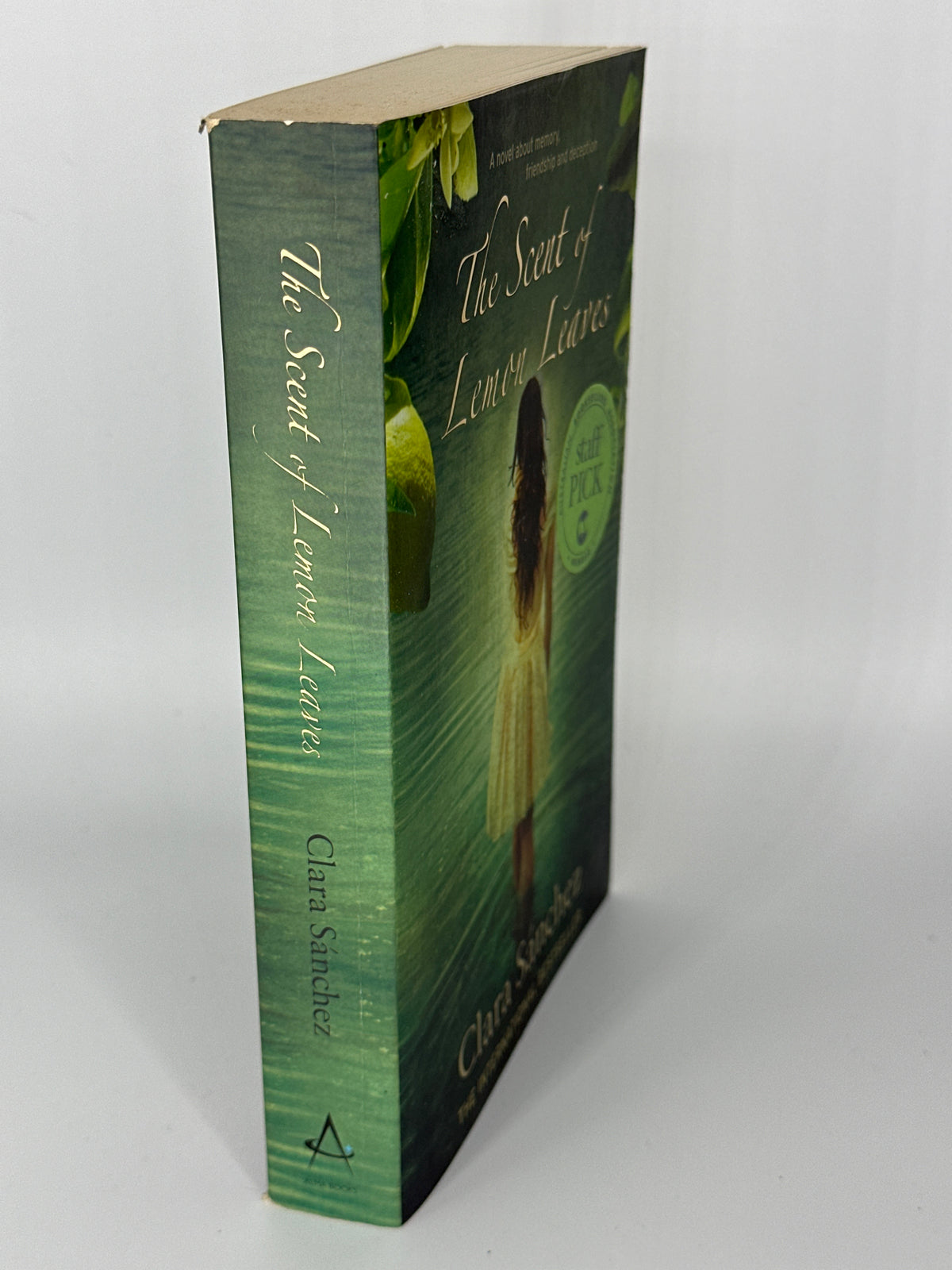 Clara Sanchez The Scent of Lemon Leaves actual spine used books
