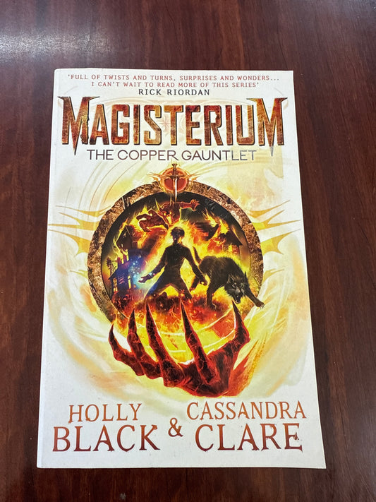 The Copper Gauntlet (Magisterium #2)