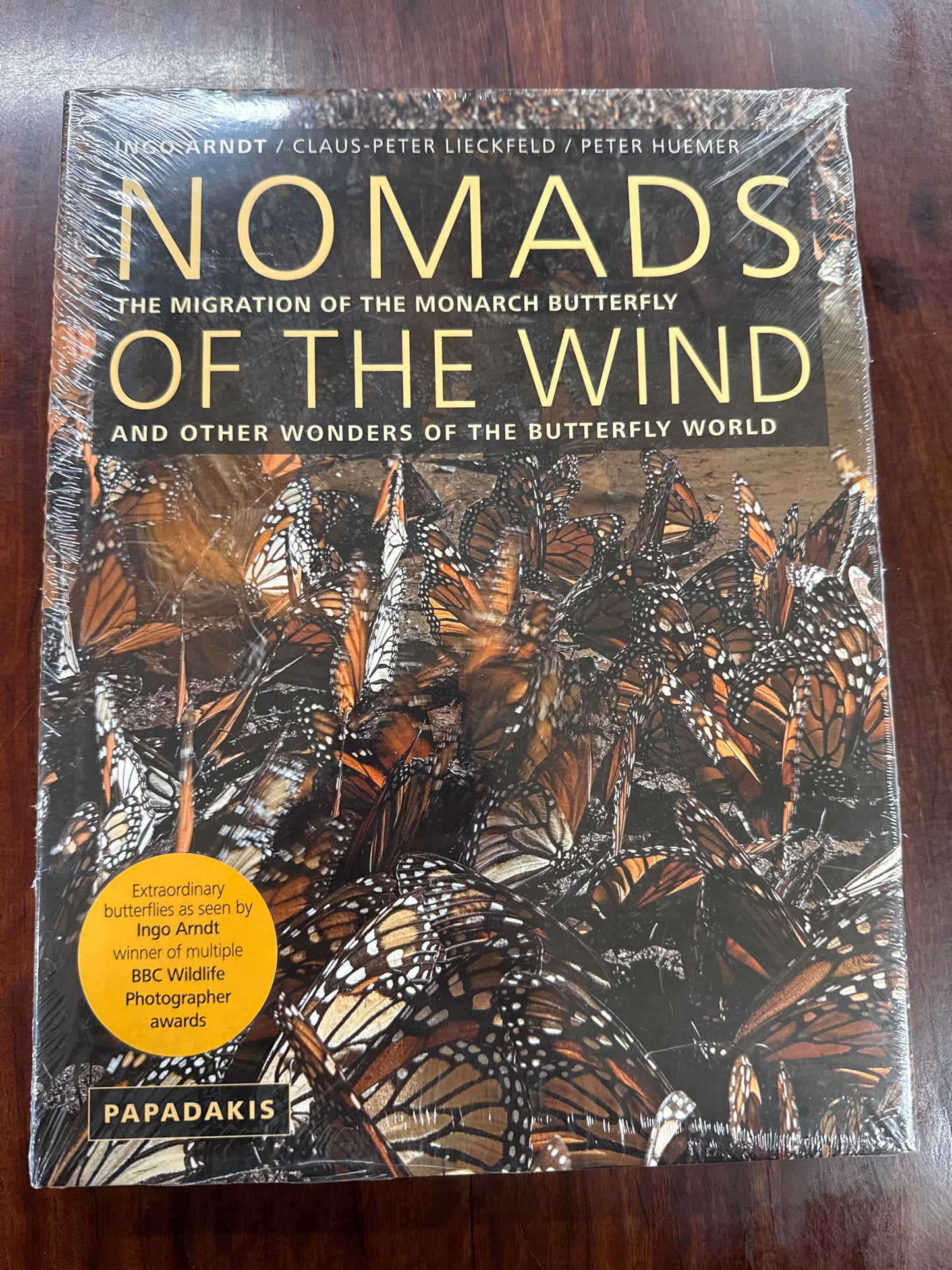 Nomads of the Wind: The Migration of the Monarch Butterfly and Other Wonders of the Butterfly World