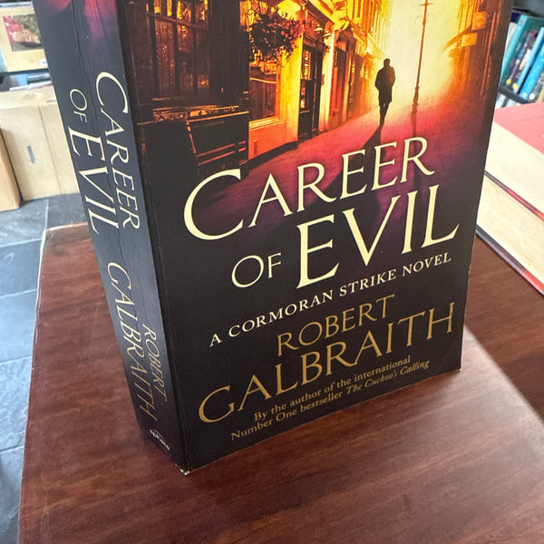 Career of Evil (Cormoran Strike #3)