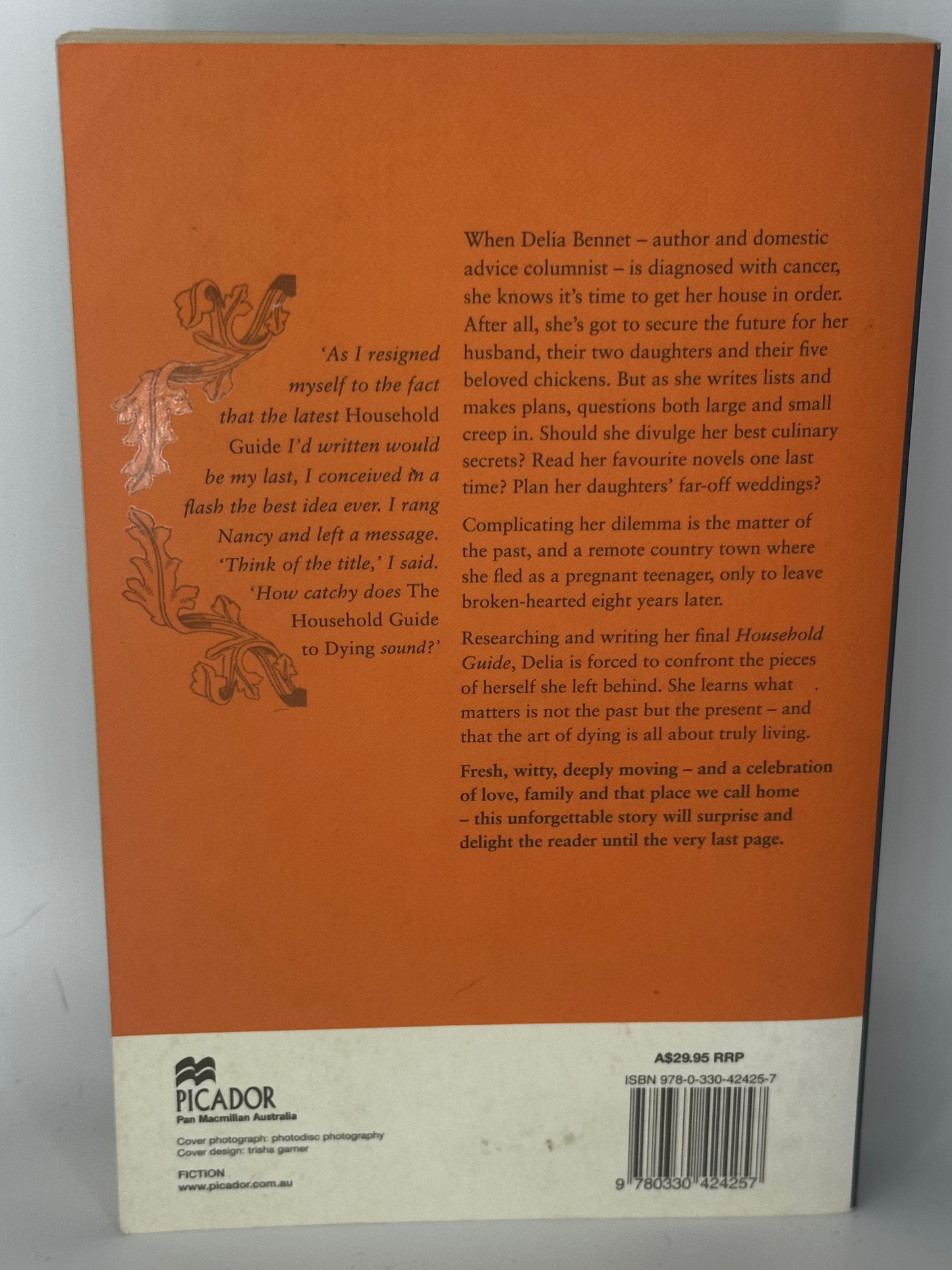 Debra Adelaide The Household Guide to Dying actual back cover used books