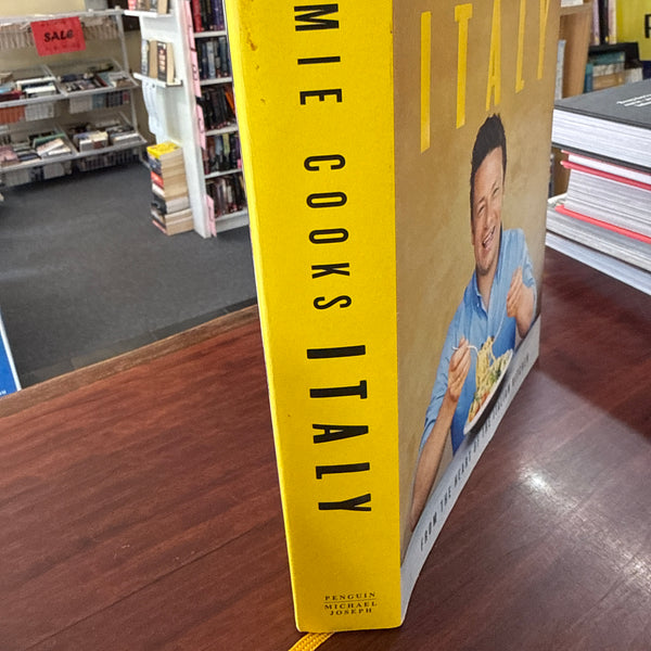 Jamie Cooks Italy (Hardcover)