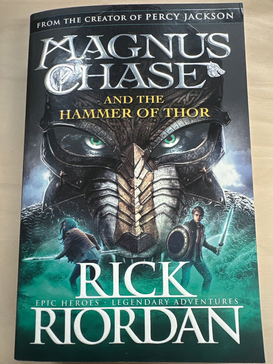 Magnus Chase and the Hammer of Thor (Book 2)