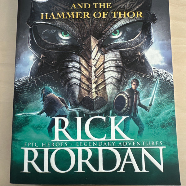Magnus Chase and the Hammer of Thor (Book 2)