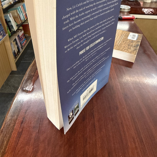 Close Call (Liz Carlyle #8)